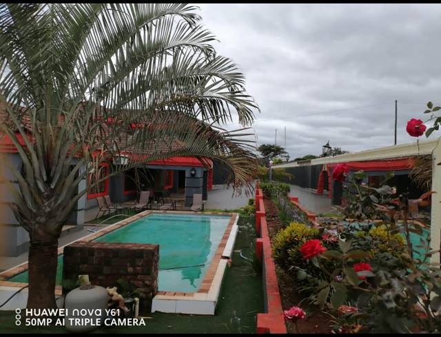 1,200M² GUESTHOUSE FOR SALE IN THOHOYANDOU RURAL
